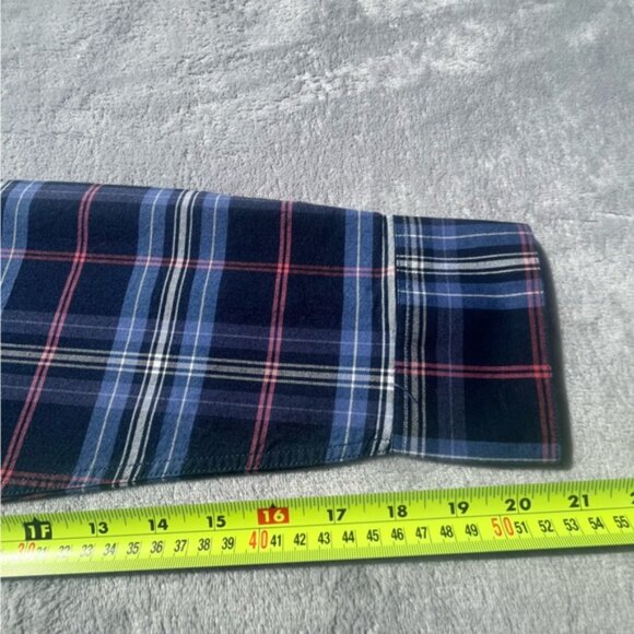 Claiborne Men's Blue and Blue/Red Plaid Slim Fit Dress Shirts Set 2 - Picture 14 of 16